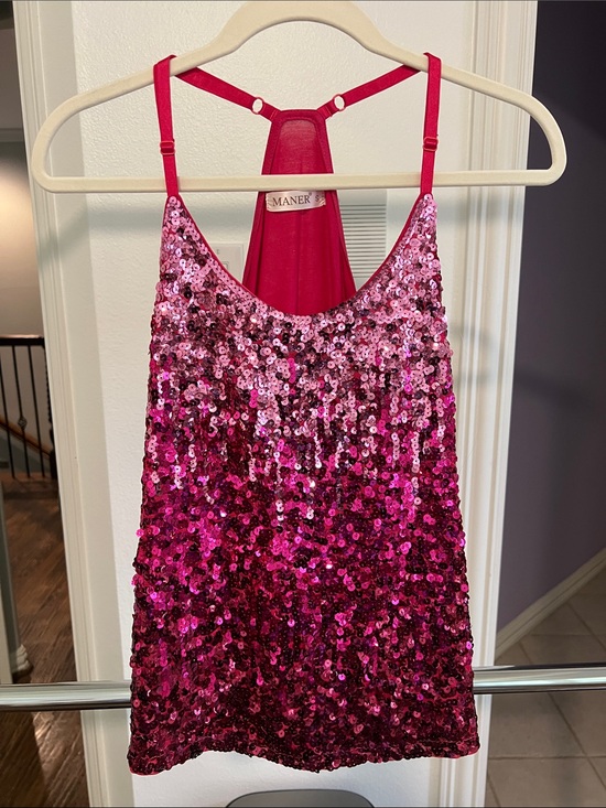 Maner Tops - Maner Pink Sequin Ombre Tank size small